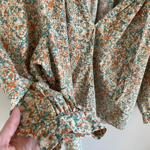 Rails Amal Top in Cassia Floral Blouse - Size Medium - Picture 10 of 13
